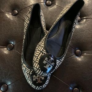 Tory Burch Reva Rattan Flats Size 8